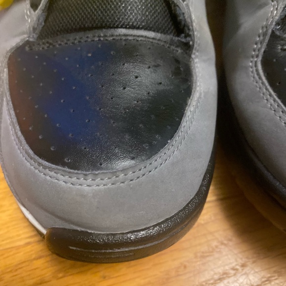 Mens Nike Air Trainer and Neon Green Athletic Shoes - Picture 6 of 15